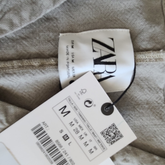 ZARA JUMPSUIT - Picture 3 of 6